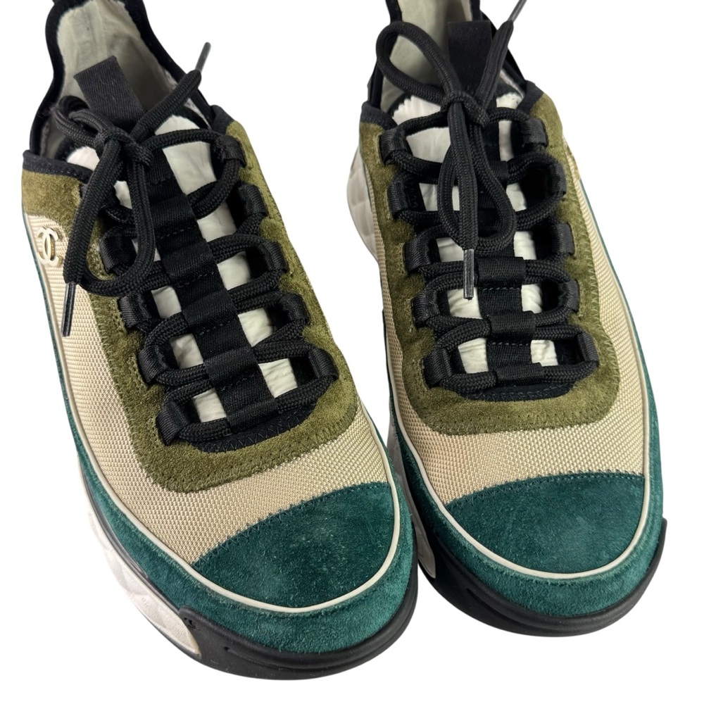 CHANEL G39070 Multicolor Suede Leather CC Interlocking Low Top Sneakers 38 - 8US - Picture 7 of 14